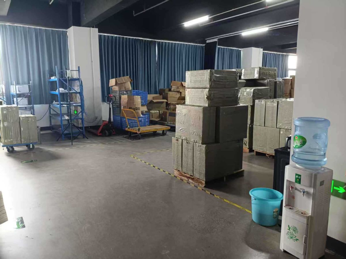跨境专供韬视芯睿视4路POE NVR网络高清4K硬盘录像机手机远程8MP