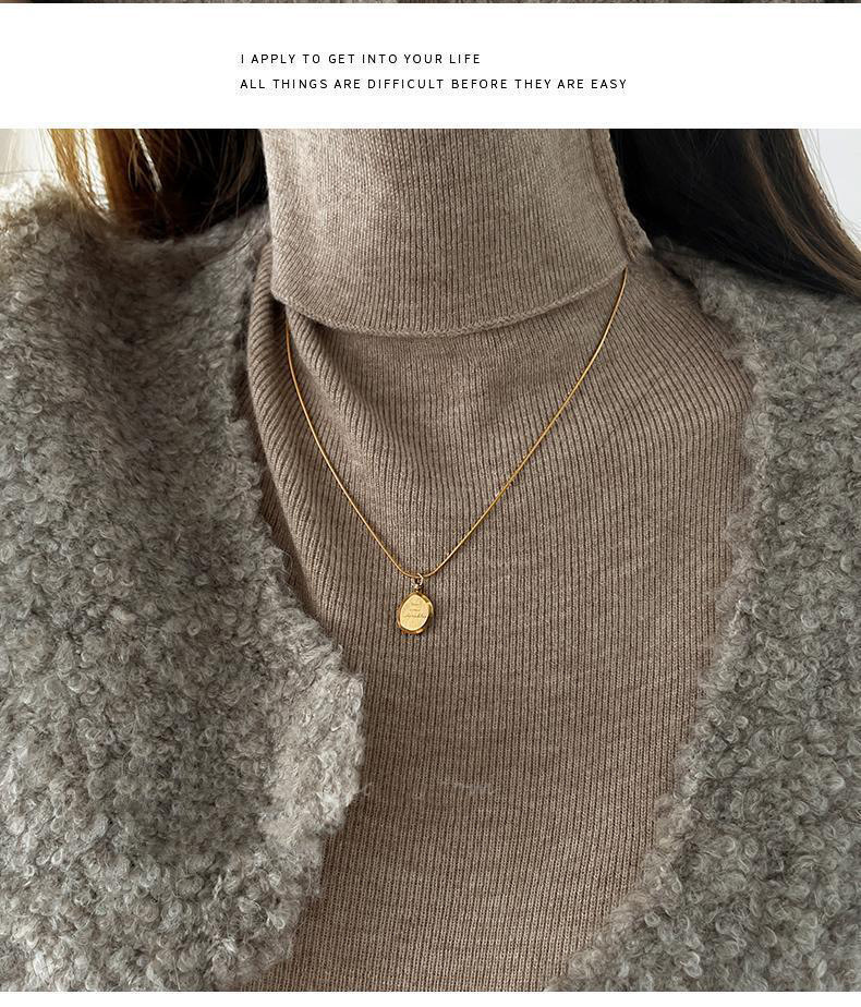 Titanium steel women's necklace, lightweight fade-resistant