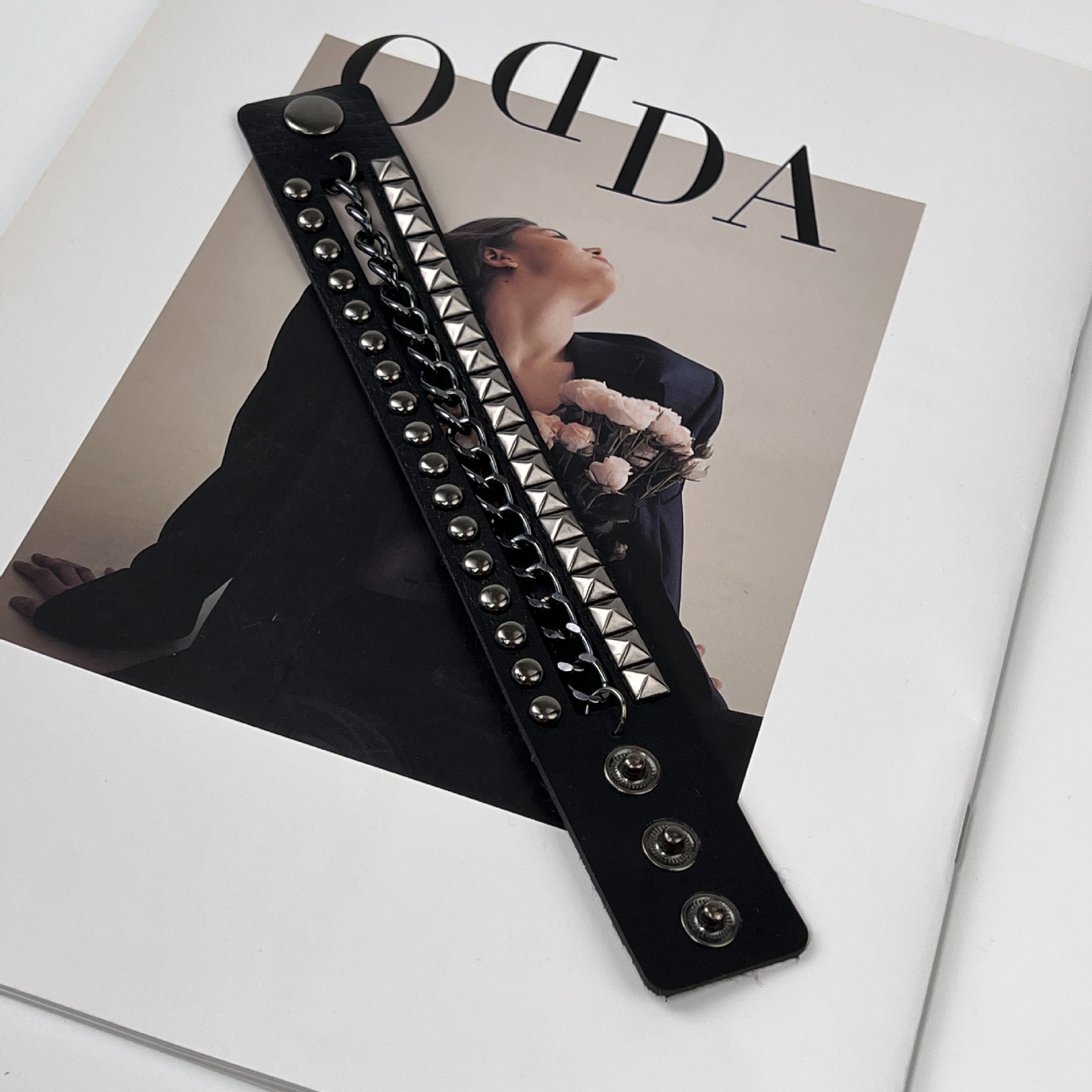Punk-Herrenarmband mehrschichtig, Leder Nietenkette
