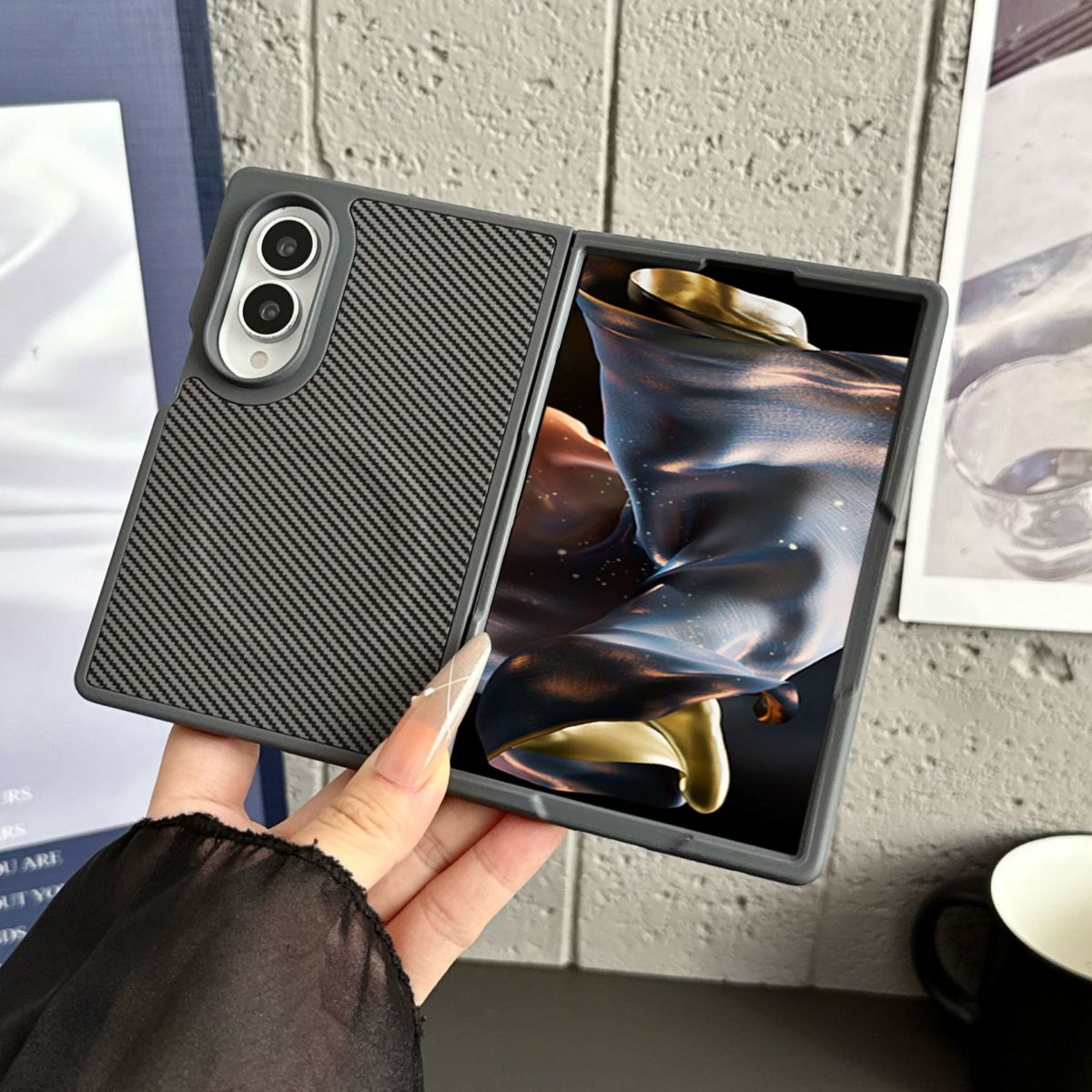 Carbon fiber magnetic case for Samsung Galaxy Z Flip 8/7/6 and Z Fold 8 Ultra