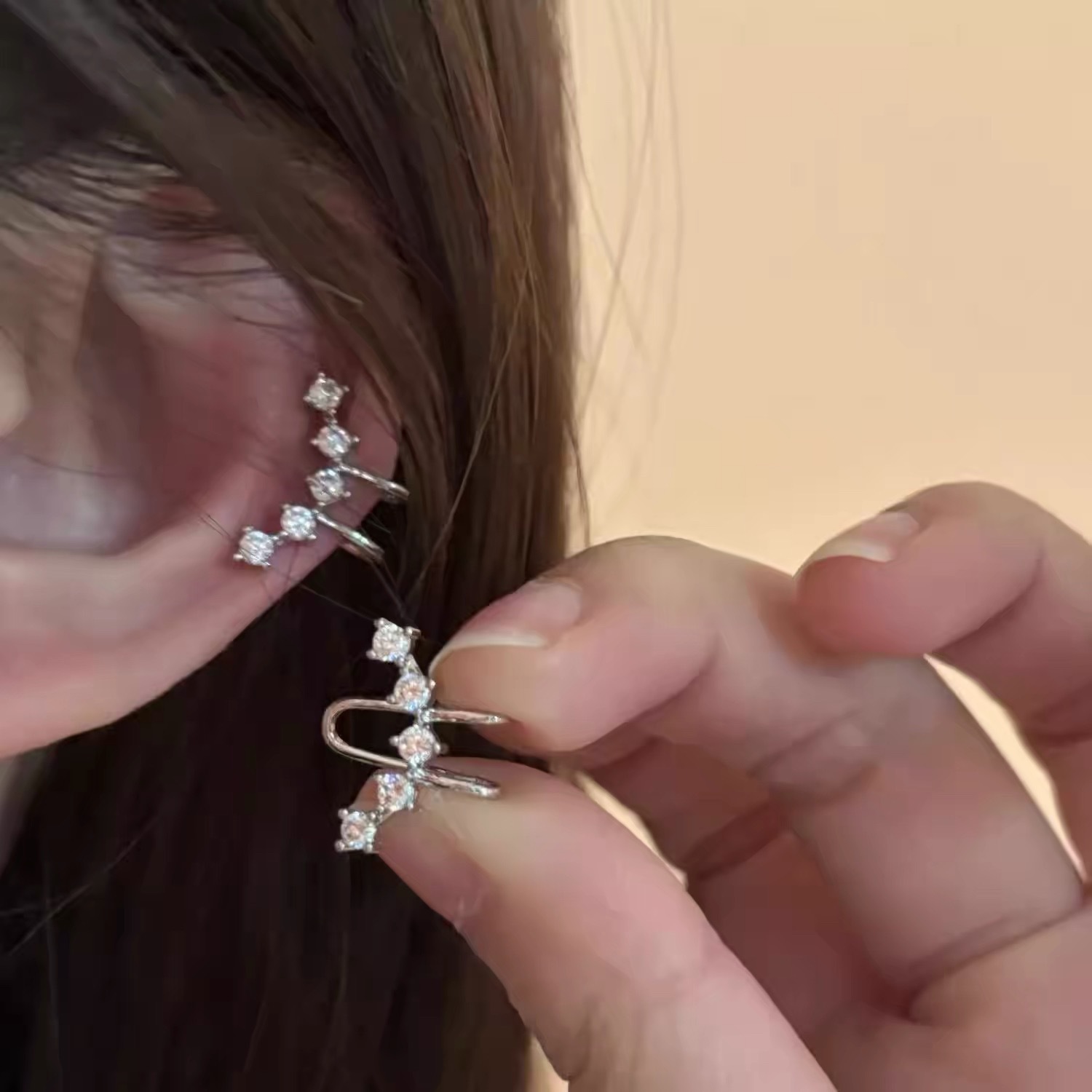 Strass-Ohrclip ohne Piercing