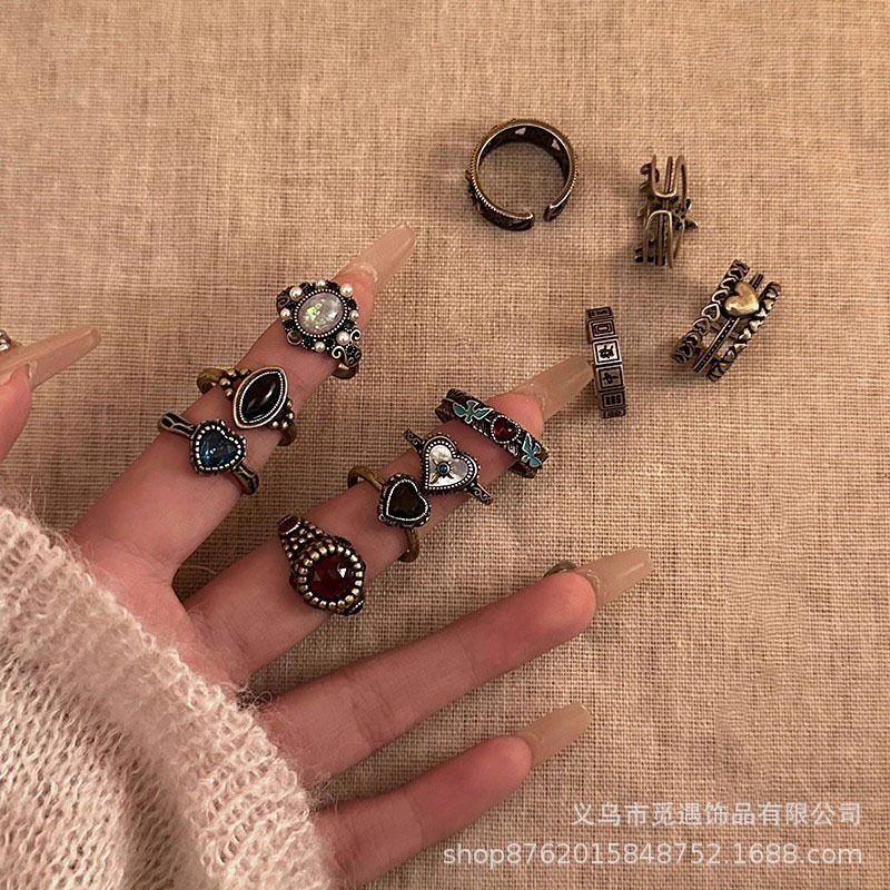 Vintage adjustable ring ethnic retro style