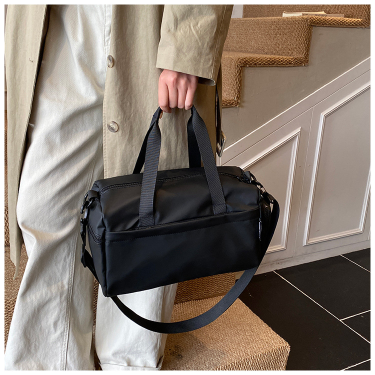 Sports fitness bag waterproof women travel shoulder bag