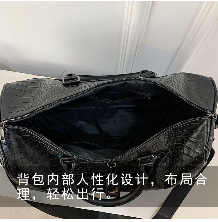 PU waterproof sports travel bag, large capacity