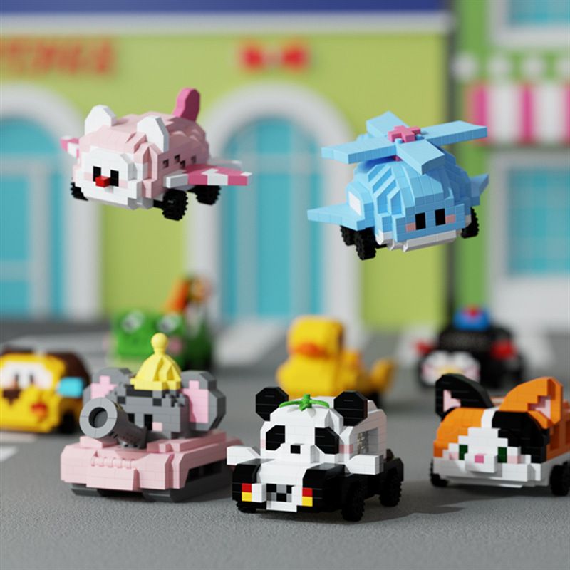 Cartoon Figure Building Blocks, Assembled Ornament