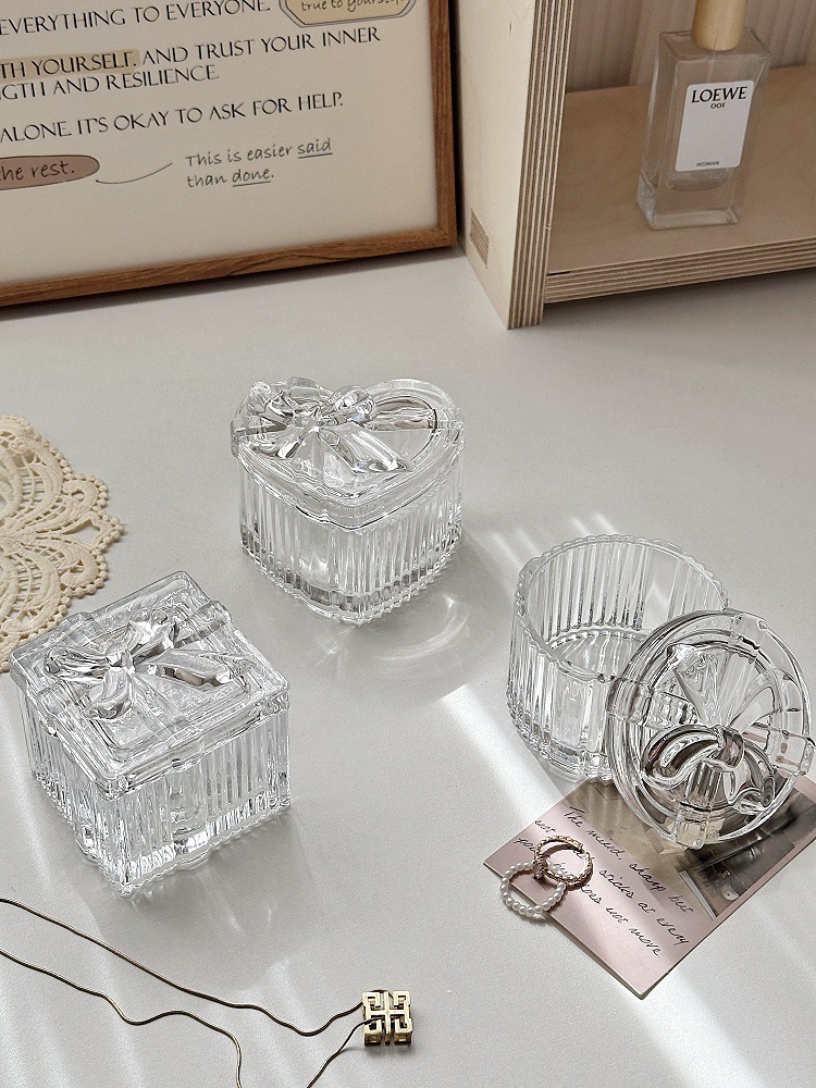 Schmuckschatulle aus Glas, Herzform mit Schleife, europäischer Stil