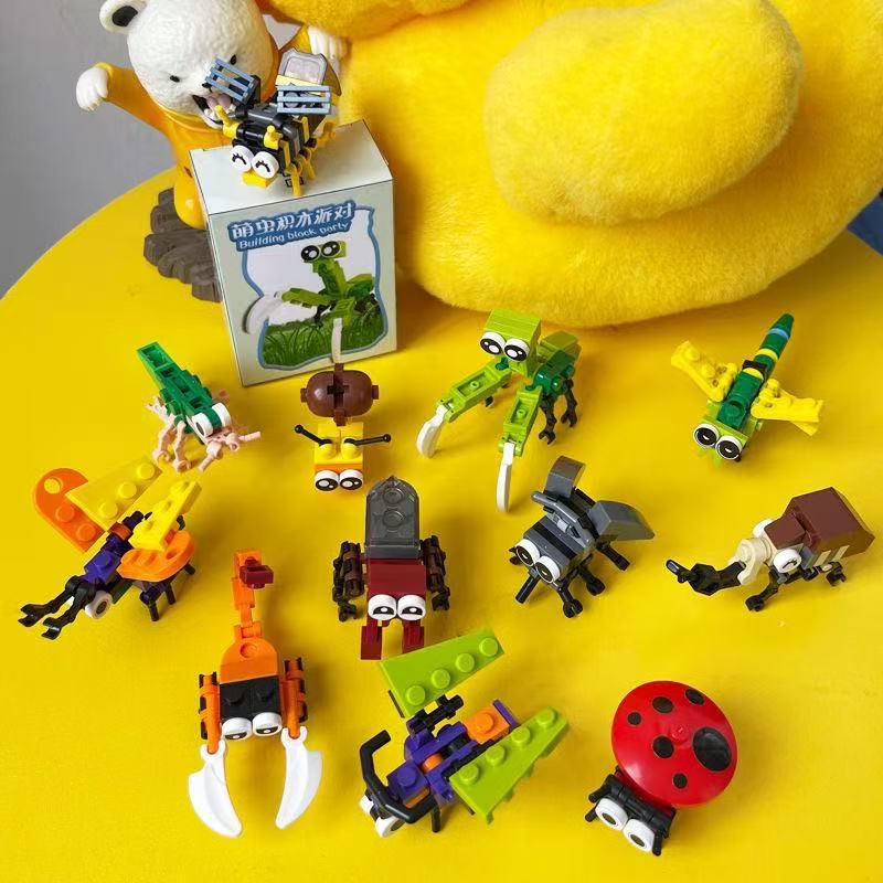 Insect building blocks, LEGO compatible, 200+ pieces