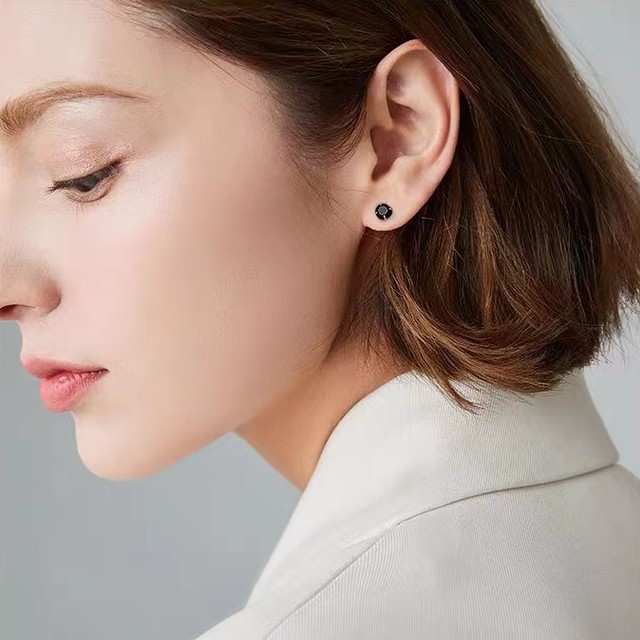 S999 Sterling Silver Earrings, Mini Zircon, Four-Prong