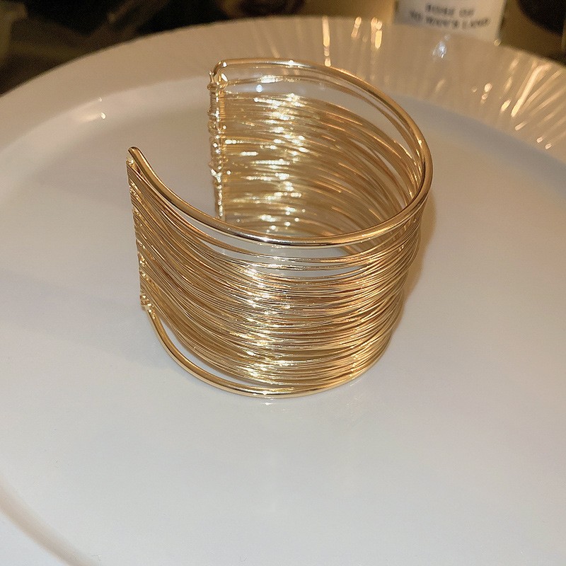 Irregular concave bracelet, niche design, silver-toned