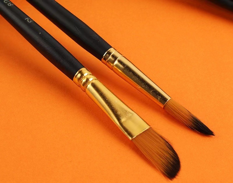 12-piece brush set, nylon, acrylic and gouache paint