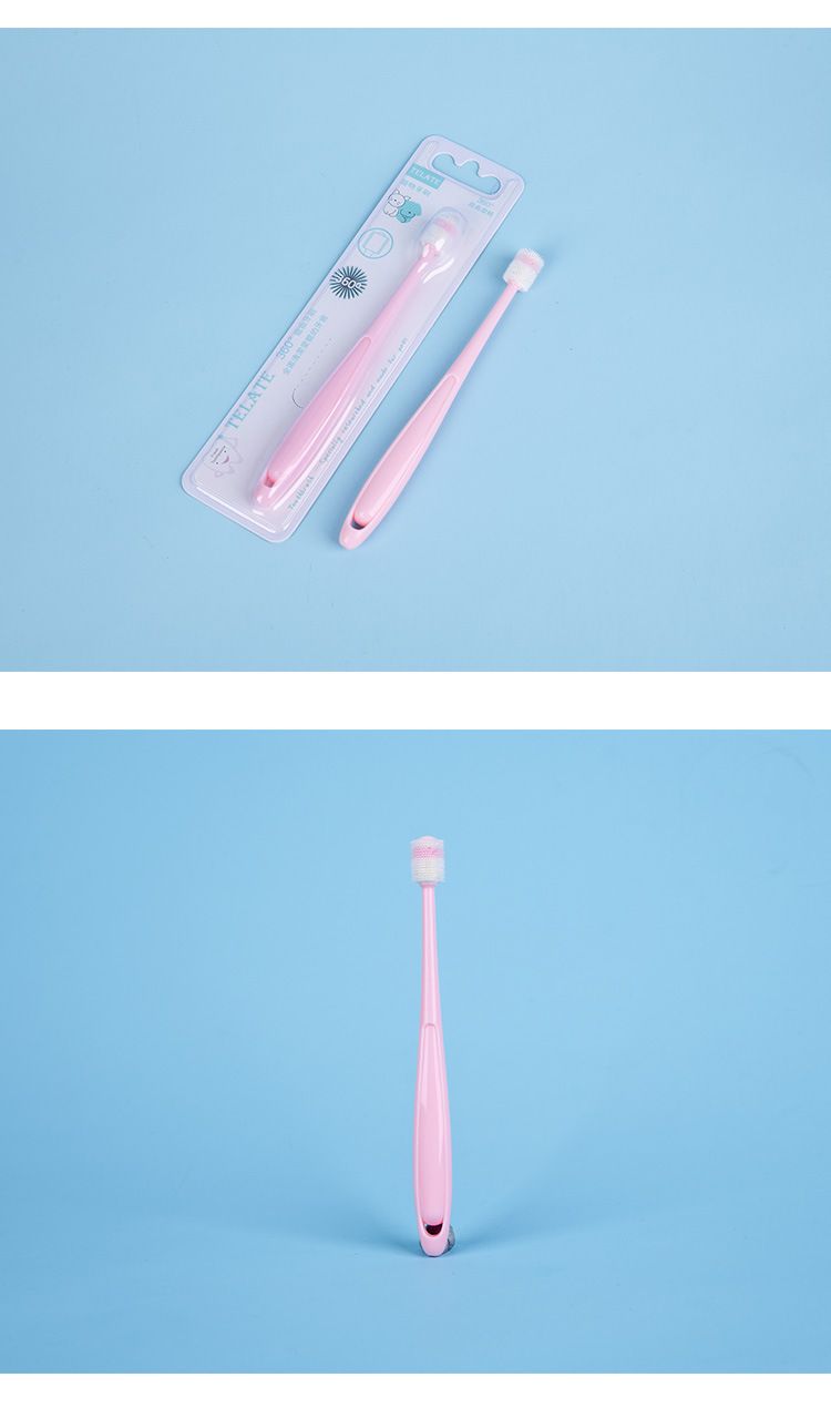 Dog and cat toothbrush set with toothpaste, tartar cleaning