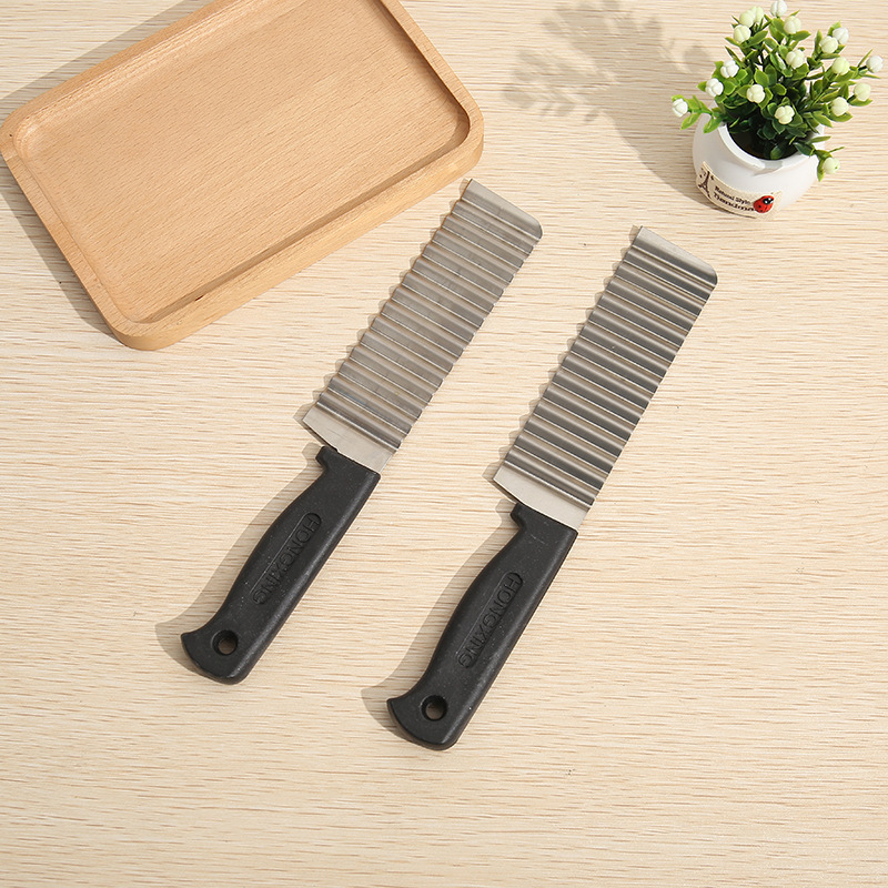 Edelstahl-Kartoffelhobel mit Wellenmesser