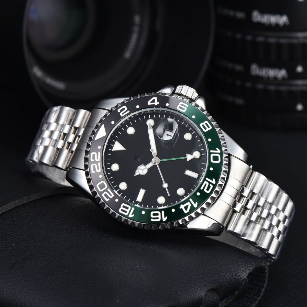 Men's 4-needle ceramic ring quartz watch