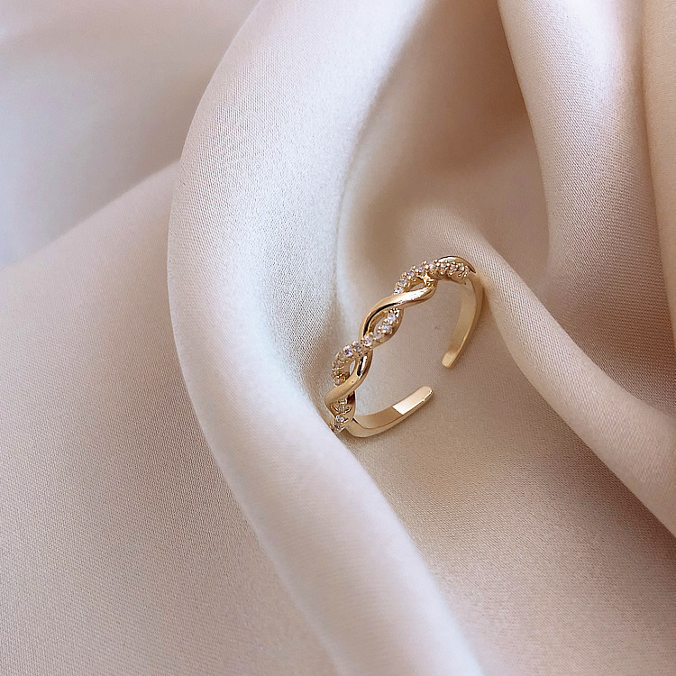Geflochtener Ring Damen, luxuriöses offenes Design mit Kristallsteinen
