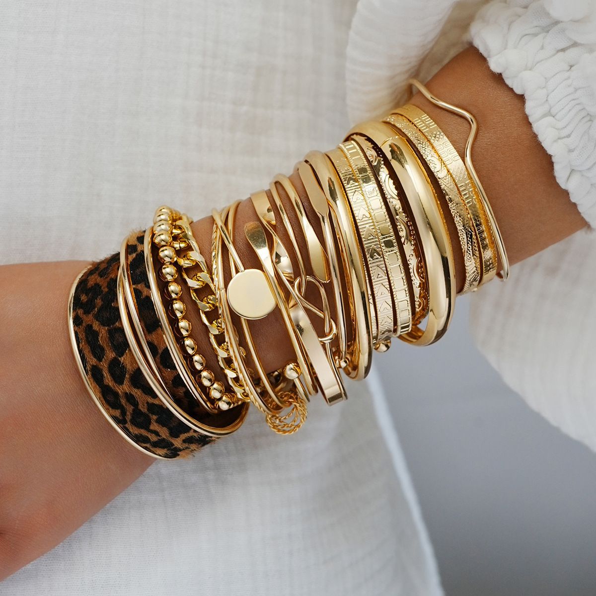 Colorful Geometric Resin Bracelet Set for Women