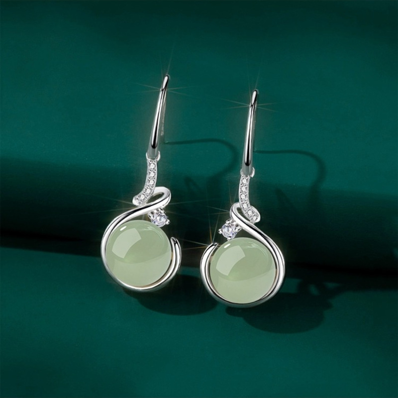 Klassische Jade-Ohrringe, chinesischer eleganter Stil