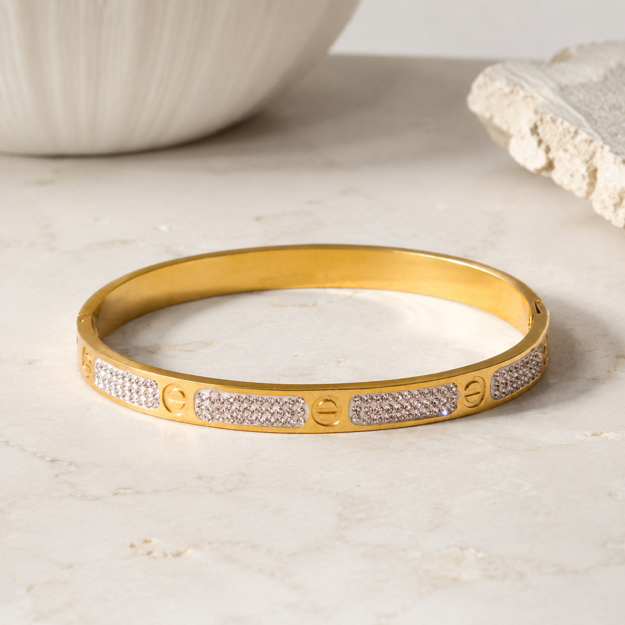 Titanstahl Armband Goldfarbe, langlebige Beschichtung