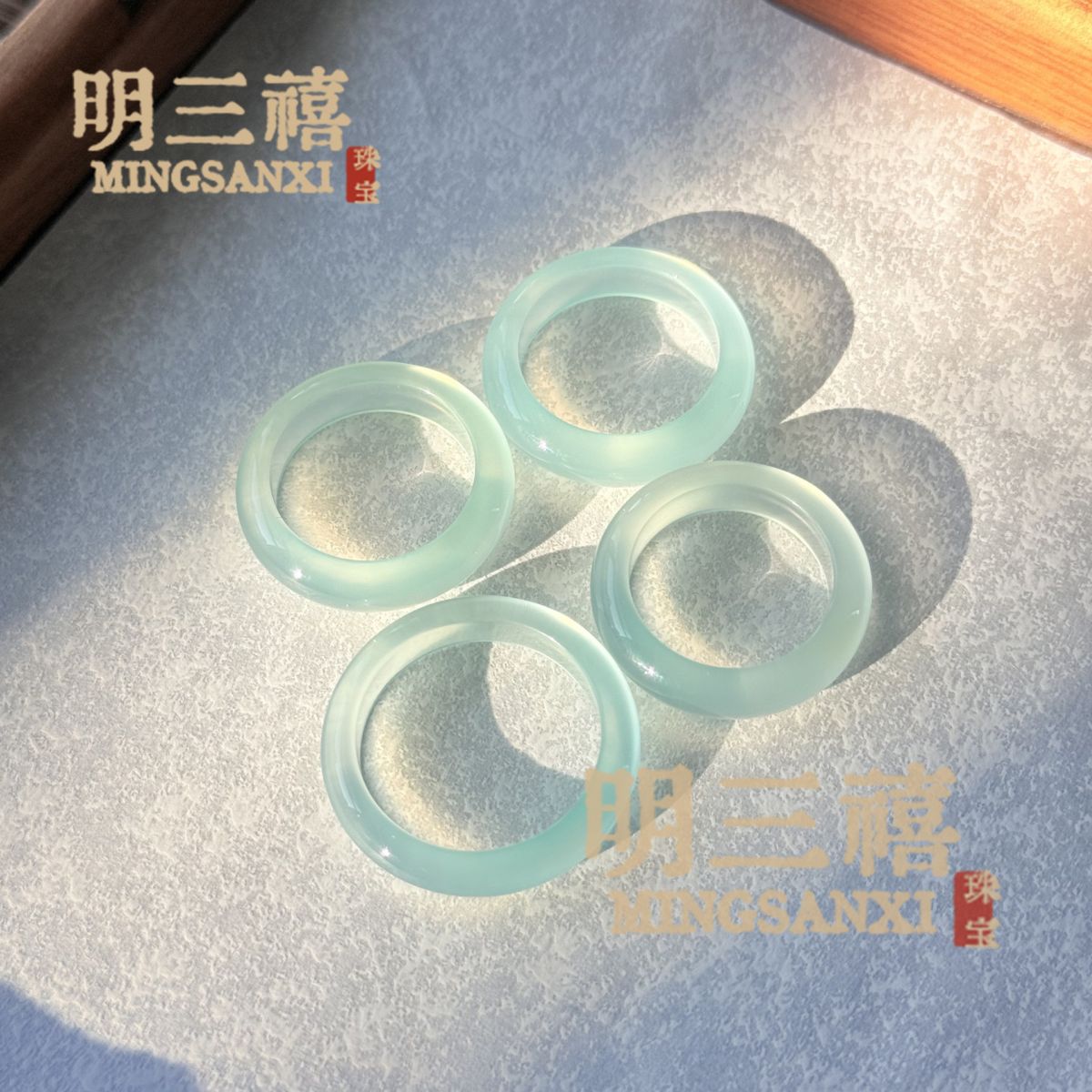天然高冰马料白玉髓戒圈香槟金玛瑙戒指冰透粉玉石指环天空蓝戒指