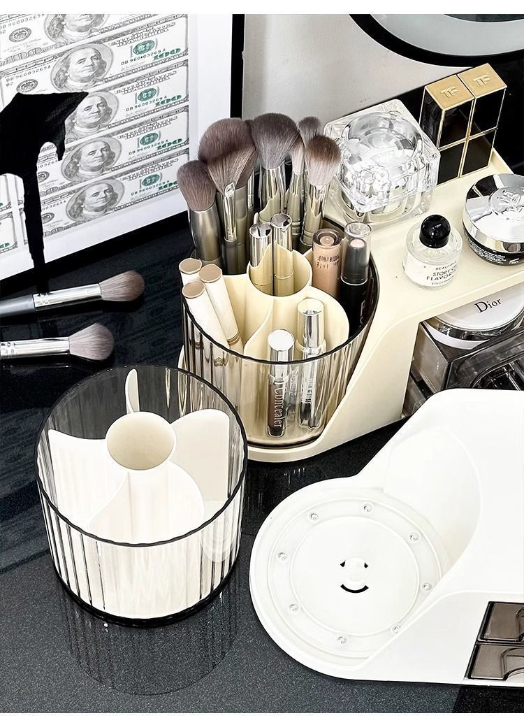 Rotating makeup brush organizer box