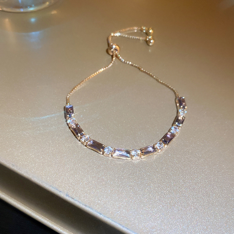 Zirkon oval kelebek yay bileklik, zarif tasarım
