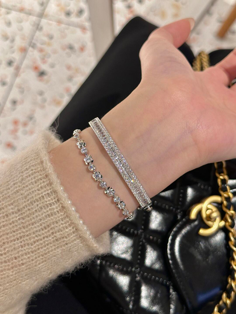 Französisch Retro-Stil Zirkon-Spangen-Armband leichte Luxus-Schmuck