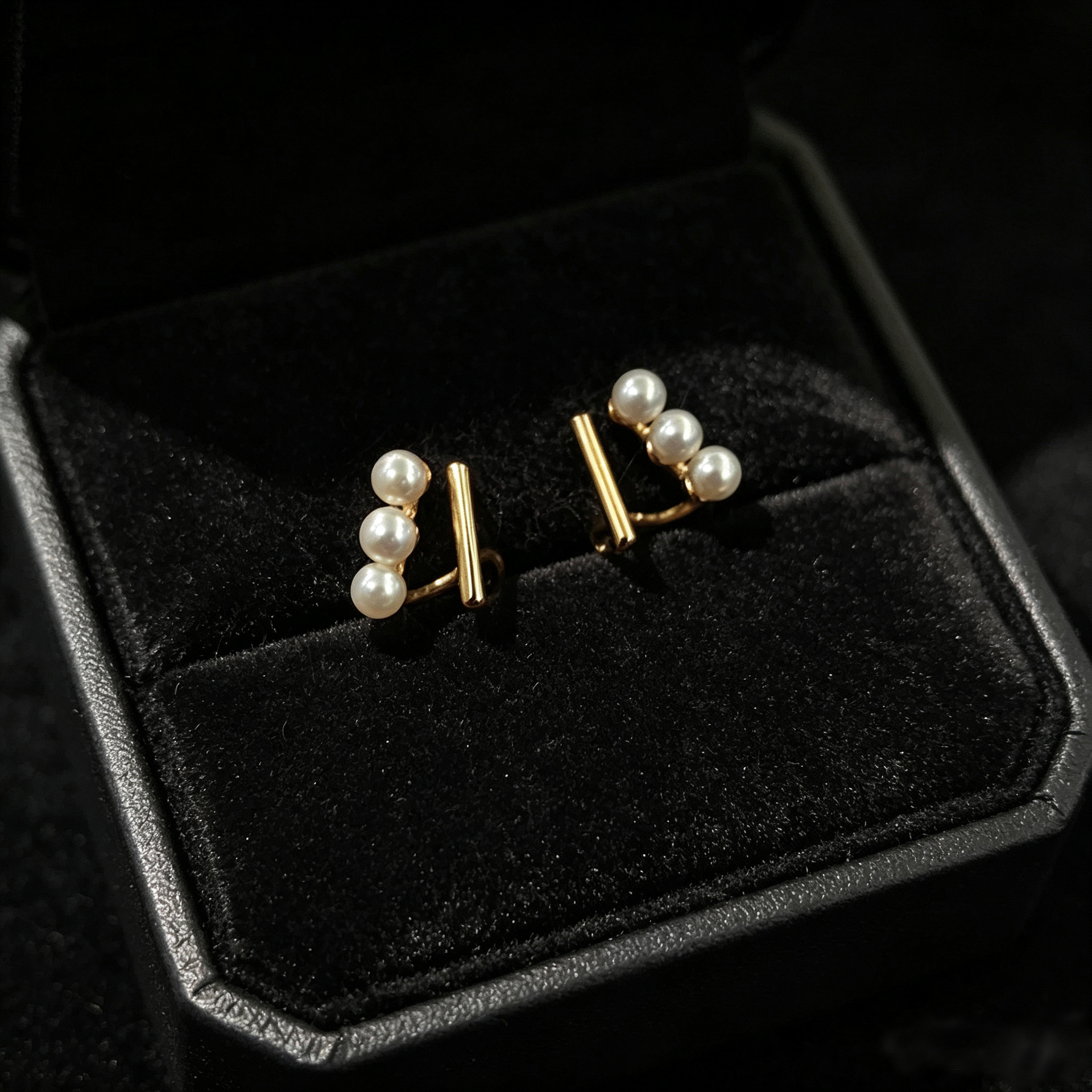 S999 Sterling Silver Zircon Stud Earrings Women