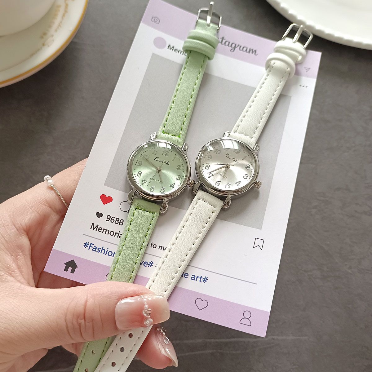 Women's Quartz Watch Small Dial Vintage Simple