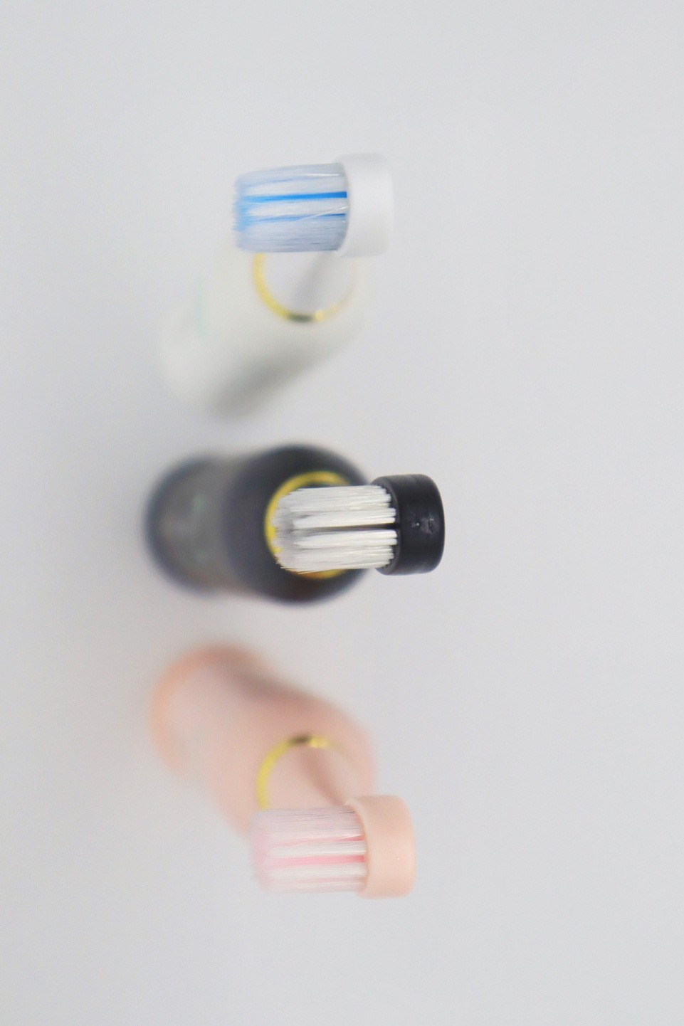 Elektrische Zahnbürste für Erwachsene, Schall, weiche Borsten, aufladbar