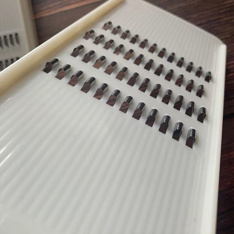 Vegetable shredder with hand guard, potato and cucumber slicer