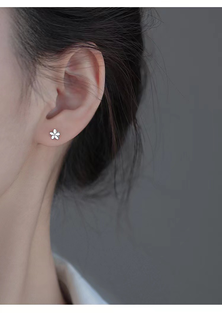 S999 Silberohrstecker minimalistisches Design