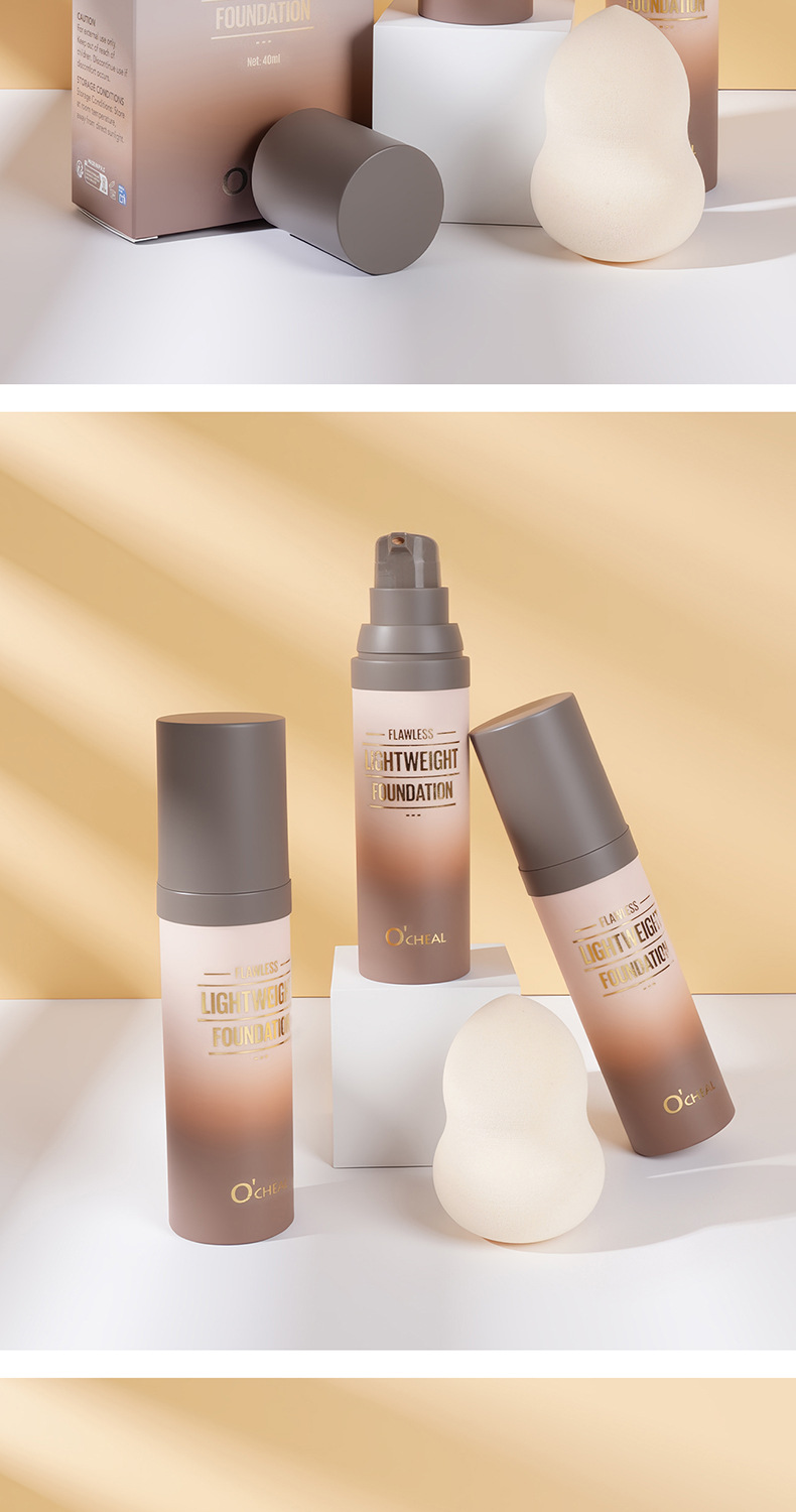 OCHEAL liquid foundation, natural flawless with sponge