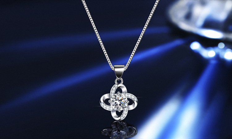 Moissanit-Anhänger-Halskette S925 Sterlingsilber rhodiniert