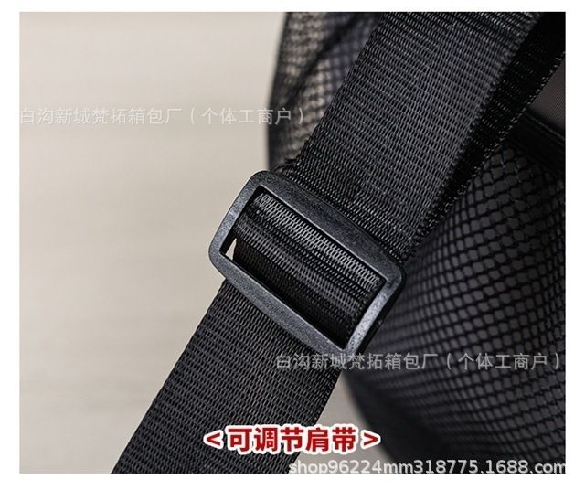 Large travel bag with handle, trolley case compatible, versatile