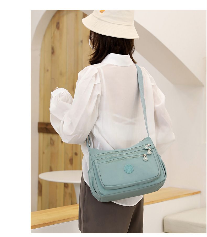 Umhängetasche aus Nylon, mehrschichtig, leicht