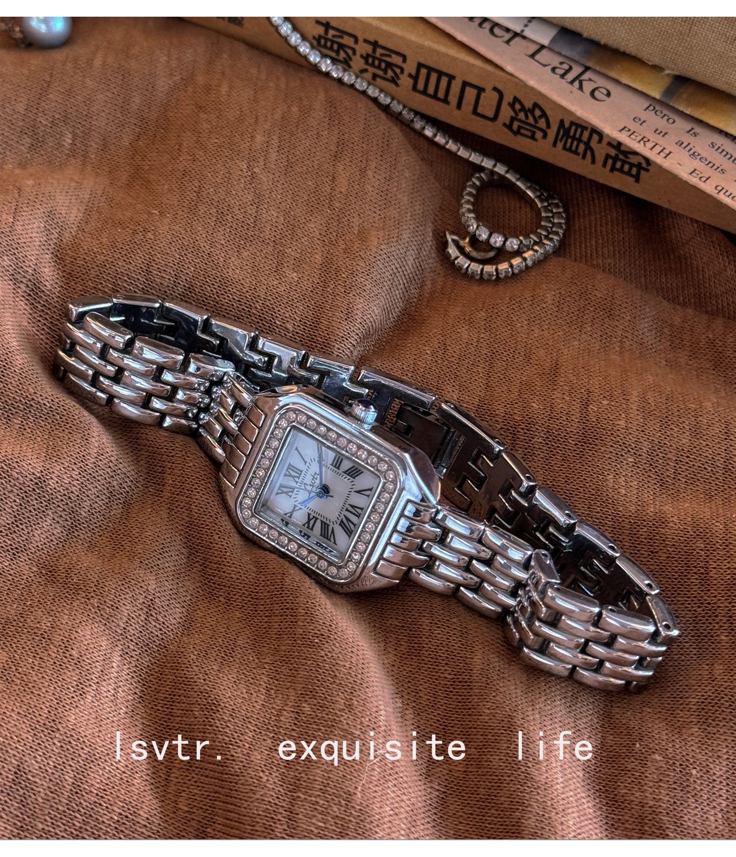 LSVTR Little Cheetah Damenuhr, luxuriöses Retro-Design, wasserdicht, mit Diamanten besetzt