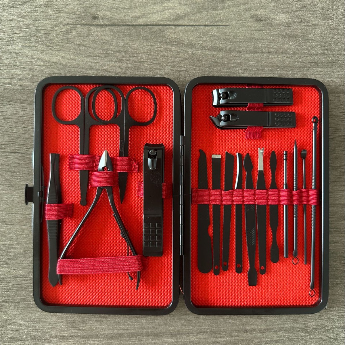 Nail care set, 24-piece, black-red, professional