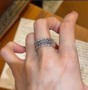 Vintage blue sparkle ring collection for women