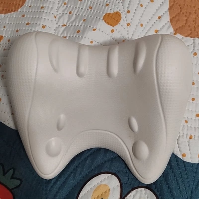 W-shaped cervical pillow, neck support, massage and traction