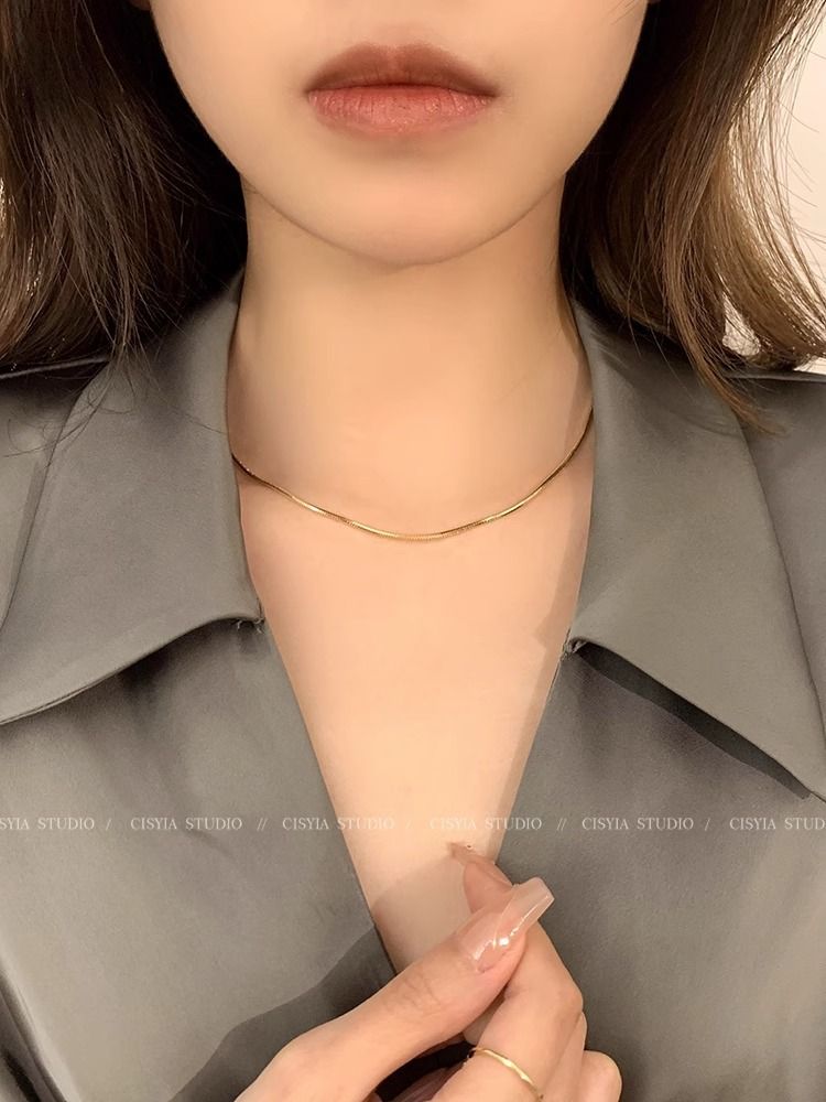 Mehrlagige goldene Bernstein-Pullover-Halskette, Minimal