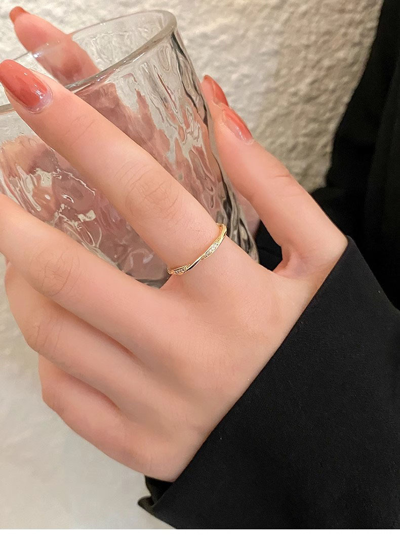 莫比乌斯环戒指女轻奢小众设计感ins风可调节食指戒情侣对戒百搭