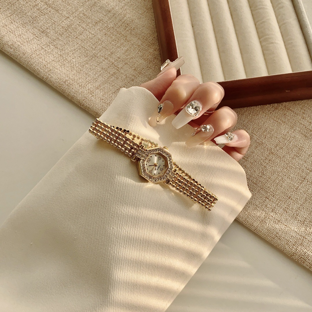 Goldene Quarzuhr für Damen Retro-Stil
