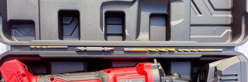 Kabelloses Lithium-Elektrowerkzeugsset: Bohrer, Hammer, Winkelschleifer, Säge