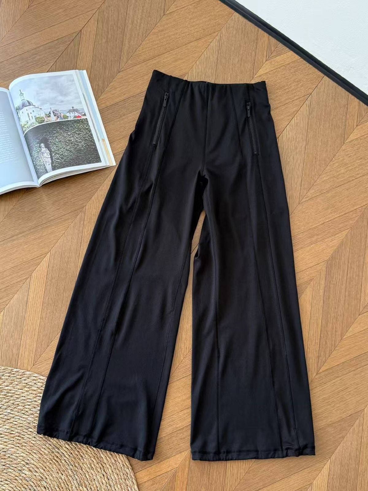 Lu high-waist wide-leg yoga pants lightweight soft comfortable