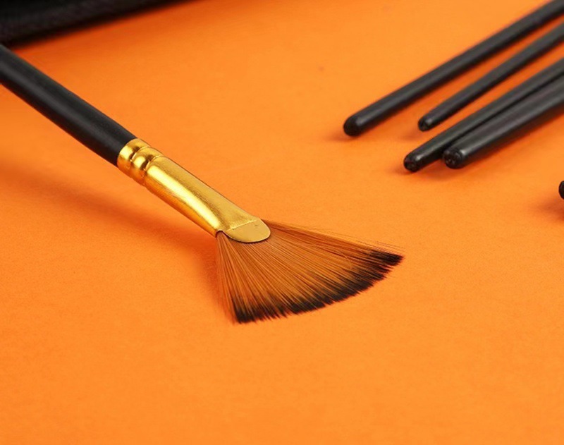12-piece brush set, nylon, acrylic and gouache paint