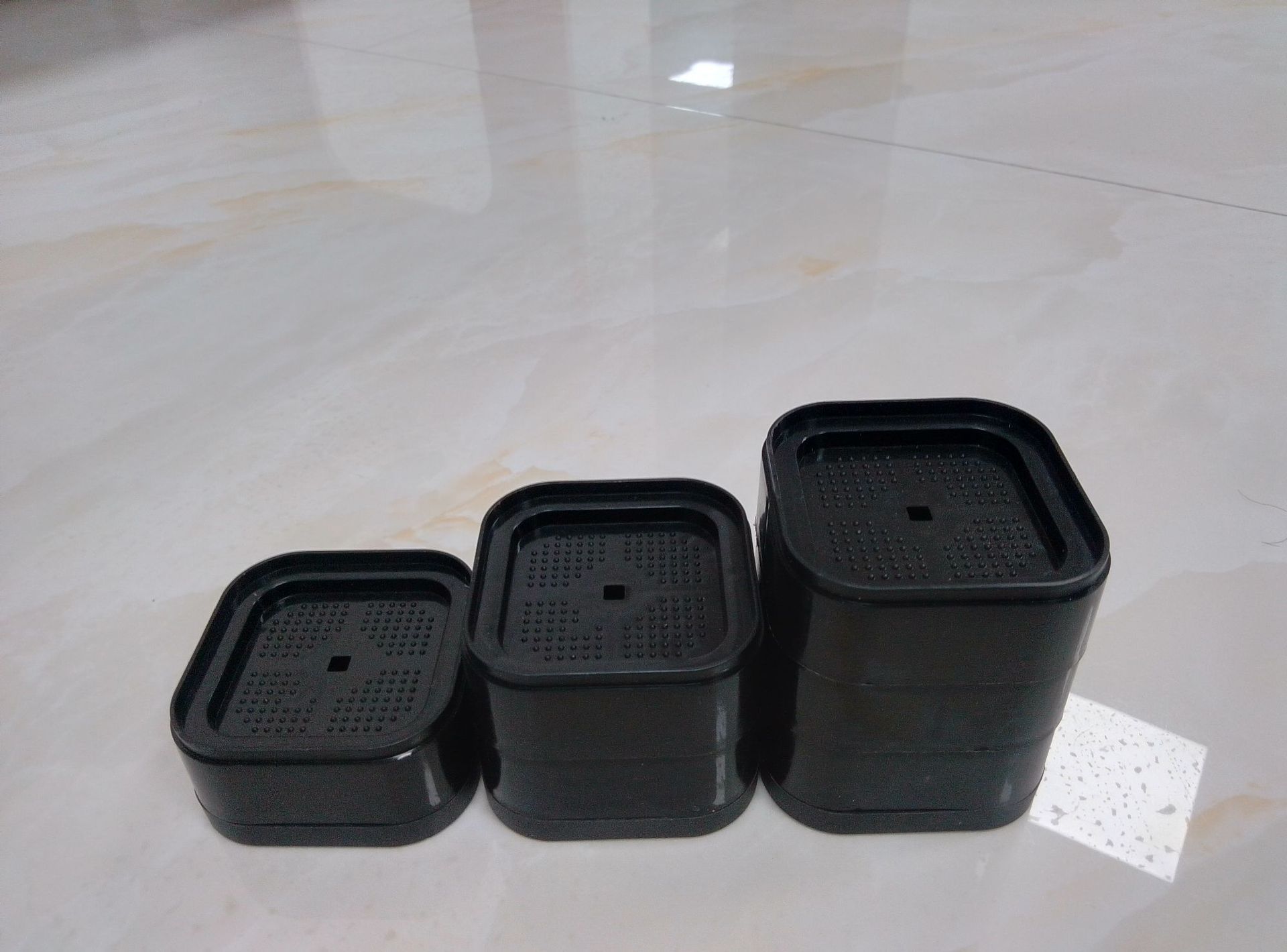 Washing machine feet pads, vibration dampening, height adjust