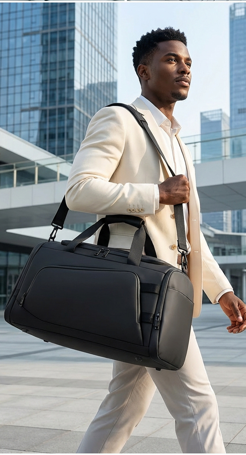 Men's travel backpack, lightweight multifunctional