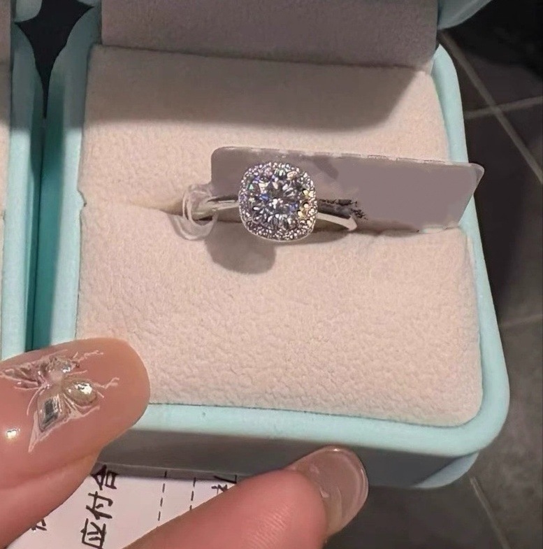 Moissanite square ring, luxury gemstone women's ring
