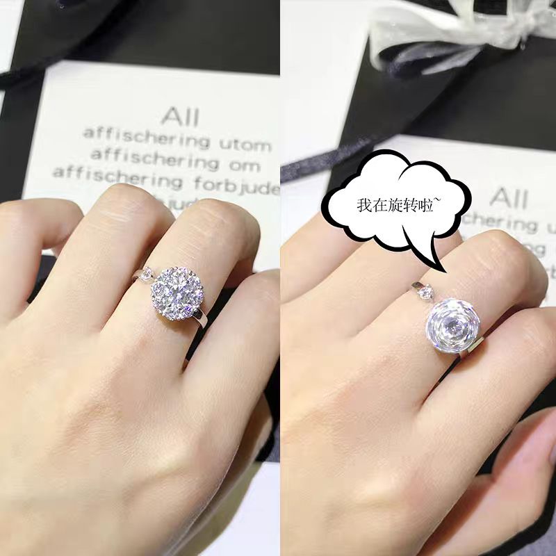 Rotating ring for women with rhinestones