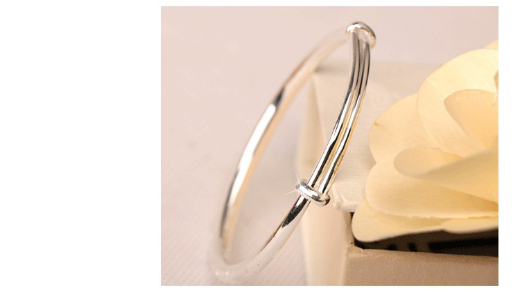 Thin sliding star pattern bracelet, solid gold-colored