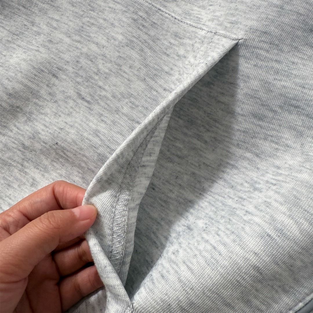 Kapüşonlu sweatshirt takımı yansıtıcı şerit
